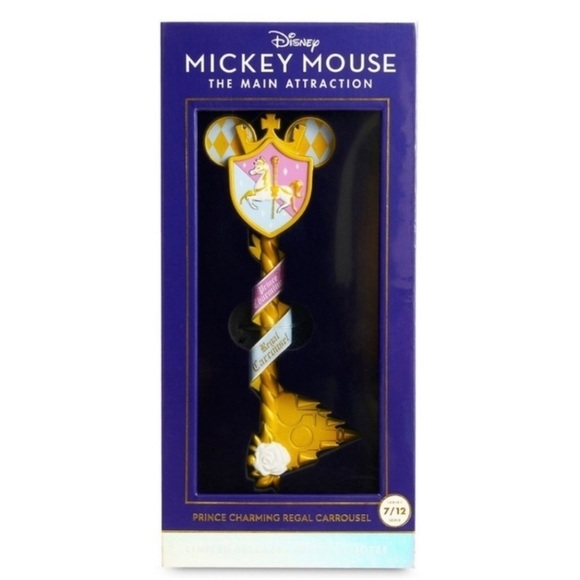 Disney Mickey Mouse The Main Attraction Prince Charming Regal Carrousel Key NIB - Picture 2 of 4